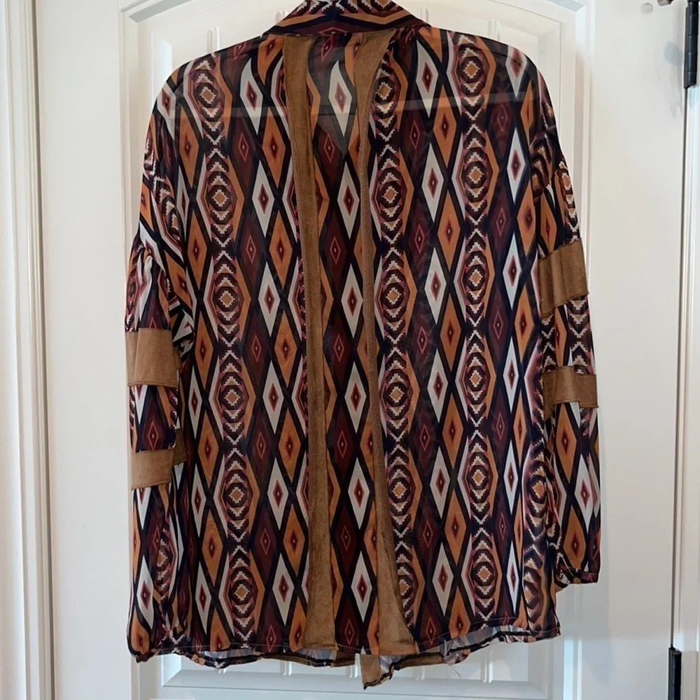 Western cowgirl button down blouse faux leather details SO Cute and unique L/ XL - Picture 6 of 11